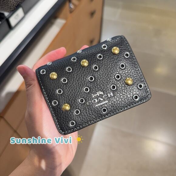 NWT Coach Mini Wallet On A Chain With Rivets CCI80 Silver Black - Picture 2 of 6